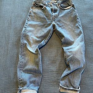 Wedgie fit Levi’s. Perfect color, no holes!